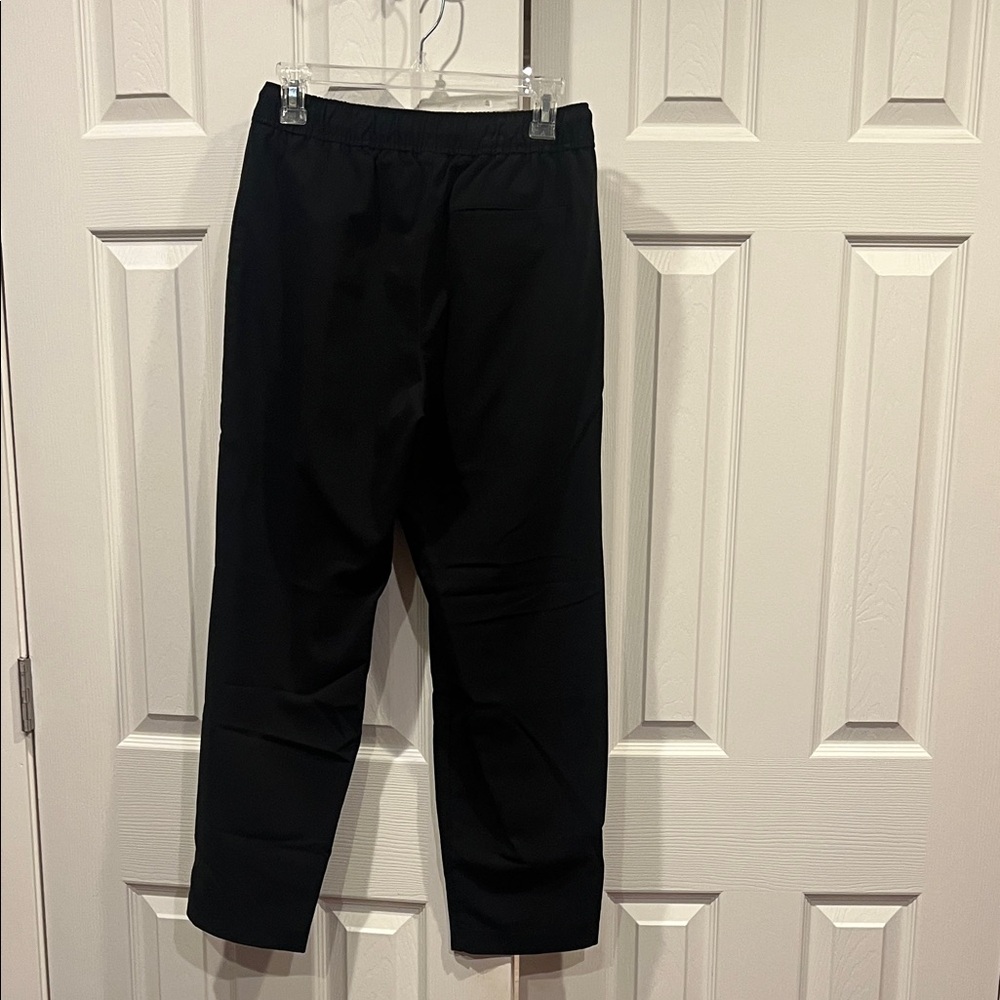 Old Navy Black Joggers - Picture 6 of 7